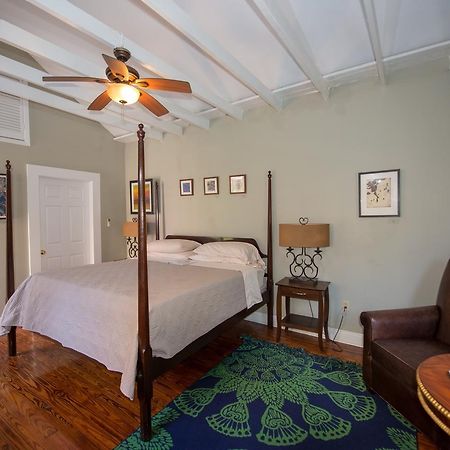 Bed and Breakfast Maison De Macarty New Orleans Exterior foto